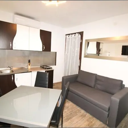 Fuer 4 Personen Ca 41 Qm In Bale, Istrien Istrische Riviera *