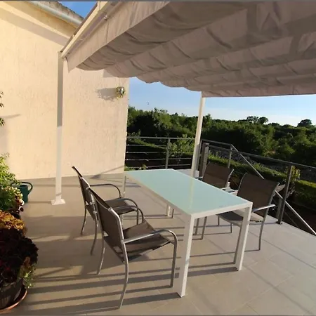 Apartment Fuer 4 Personen Ca 41 Qm In Bale, Istrien Istrische Riviera *